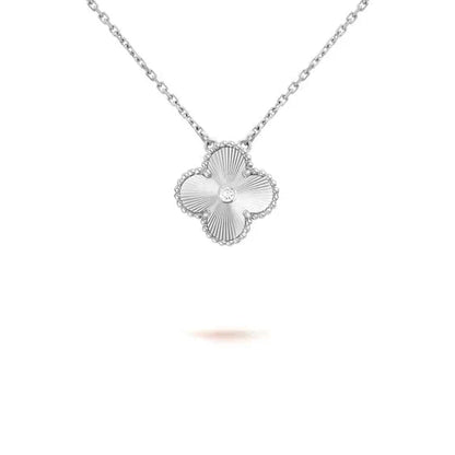 VCA CLOVER 15MM DIAMOND LASER NECKLACE SILVER