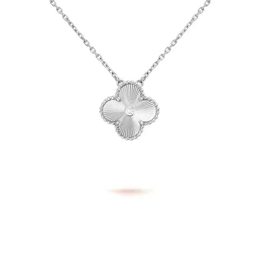 VCA CLOVER 15MM DIAMOND LASER NECKLACE SILVER