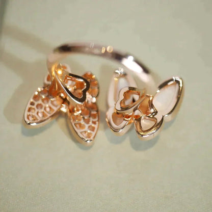 VCA TWIN BUTTERFLY DIAMOND MOP RING