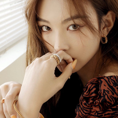 CARTIER CLASH SMALL HOOP EARRINGS