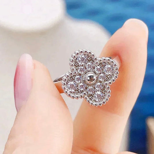 VCA CLOVER DIAMOND RING