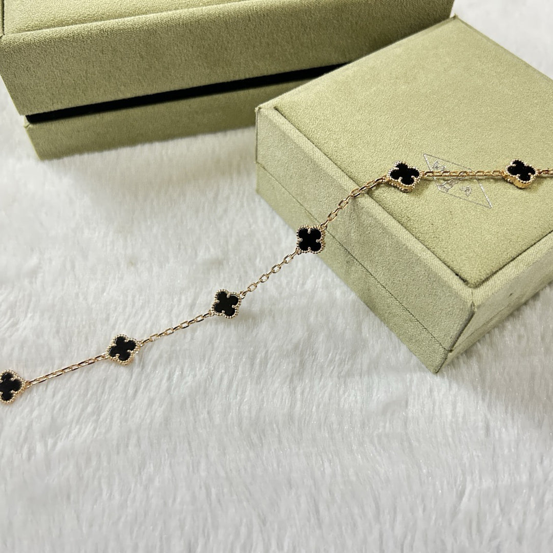 VCA CLOVER 6 MOTIF ONYXS BRACELET