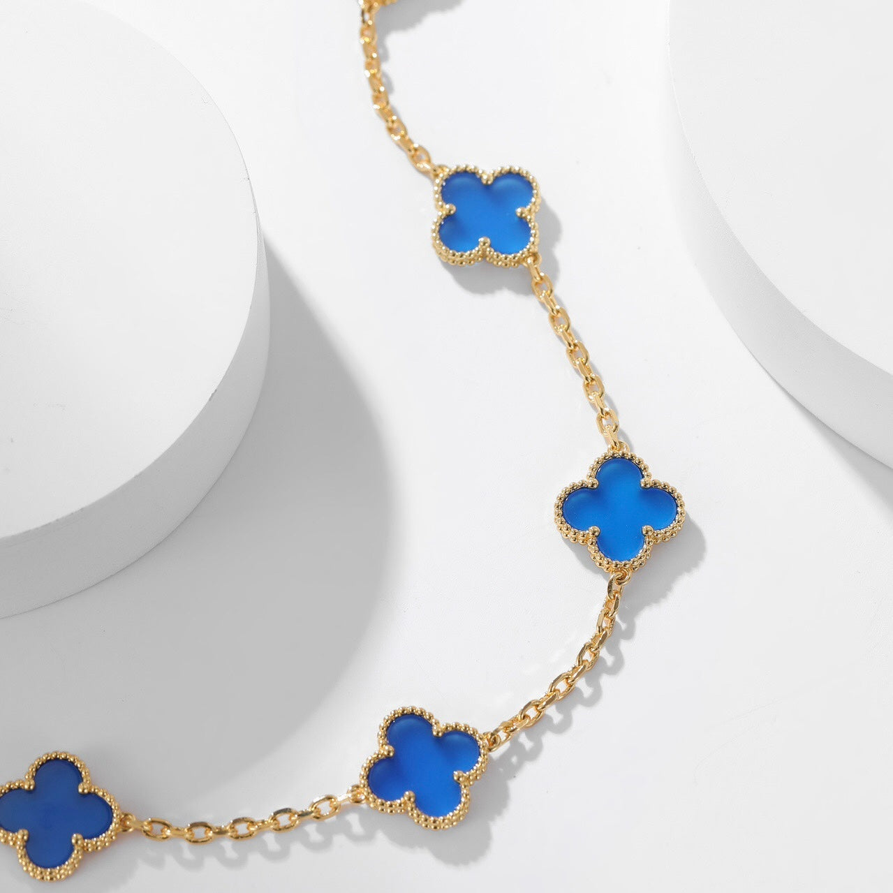 VCA CLOVER 10 MOTIFS BLUE AGATE NECKLACE