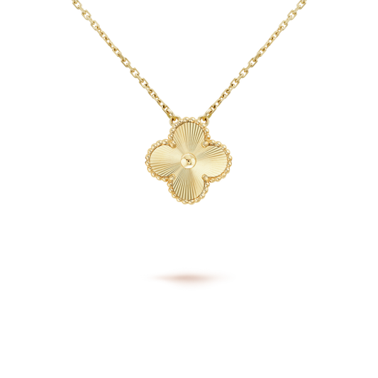 VCA CLOVER 15MM LASER NECKLACE