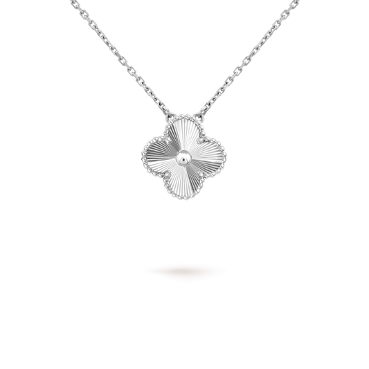 VCA CLOVER 15MM LASER NECKLACE SILVER