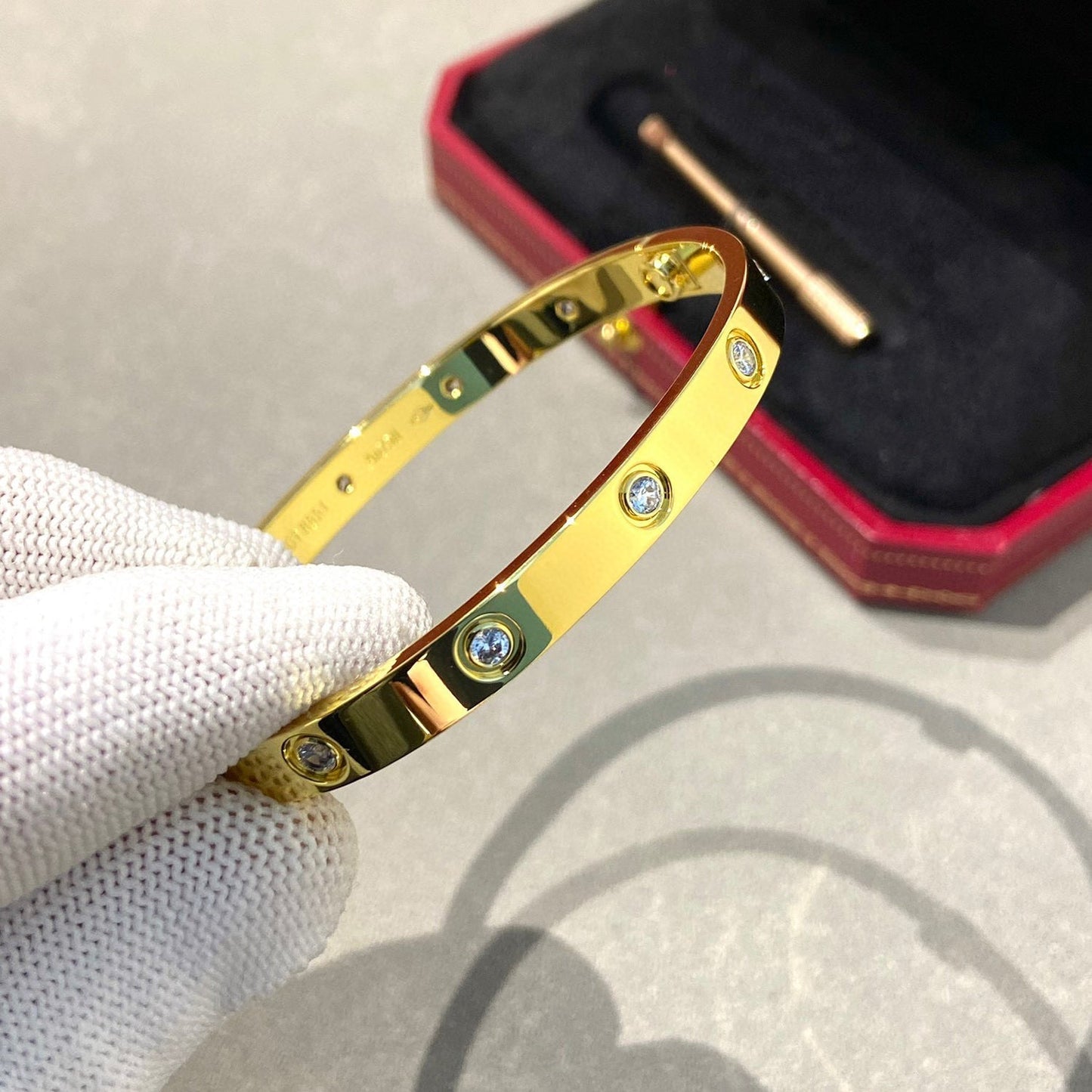 CARTIER LOVE BRACELET 6.1MM 10 DIAMONDS