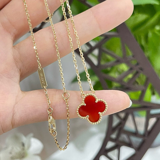 VCA CLOVER 15MM CARNELIAN SINGLE FLOWER NECKLACE