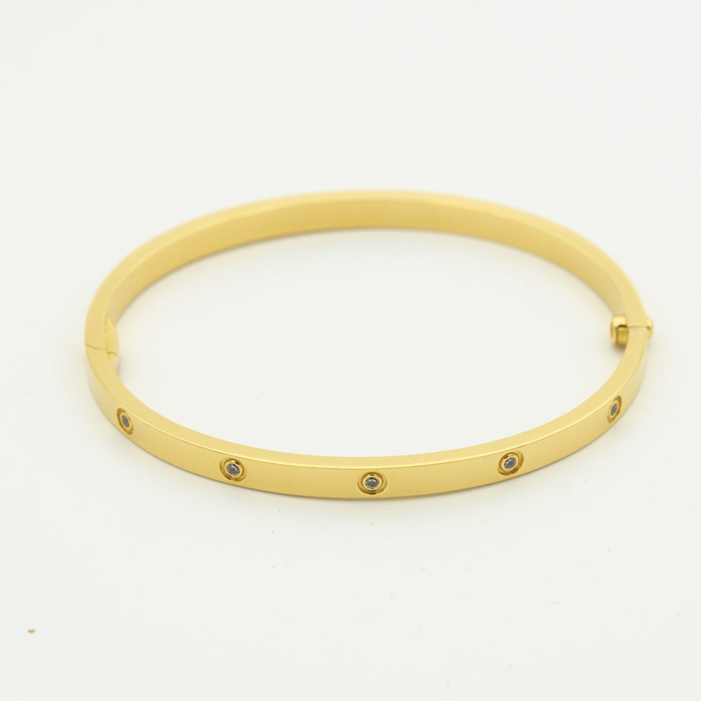 CARTIER LOVE BRACELET 3.65MM 10 DIAMONDS