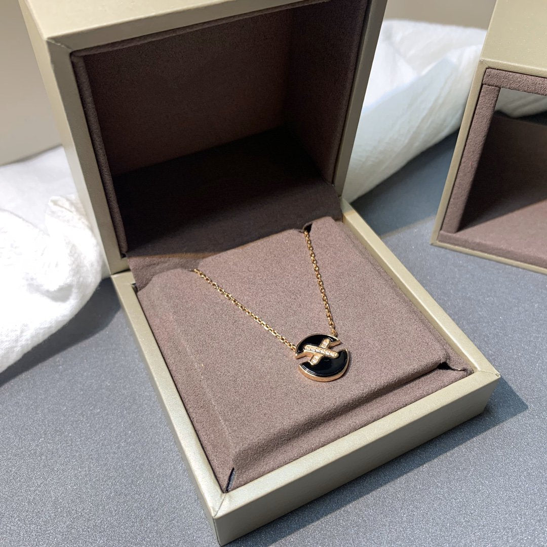 CHAUMET JEUX DE PINK GOLD DIAMOND NECKLACE
