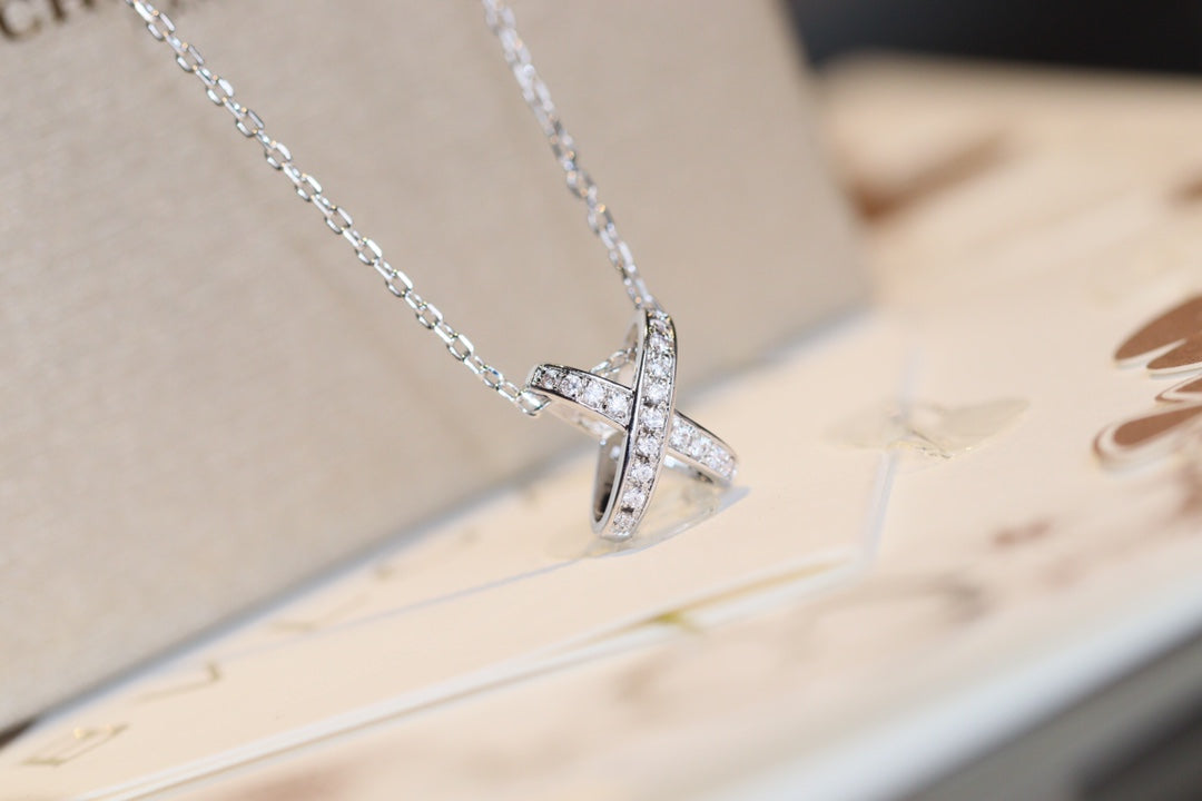 CHAUMET JEUX DE DIAMOND NECKLACE