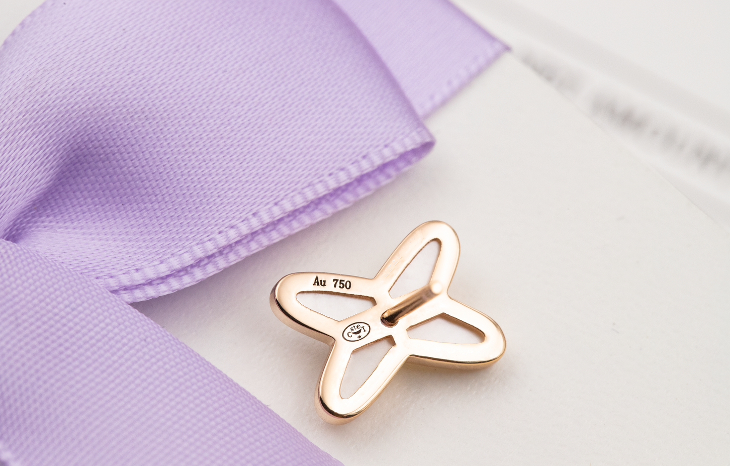 CHAUMET JEUX DE WHITE MOP ROSE GOLD DIAMOND EARRINGS