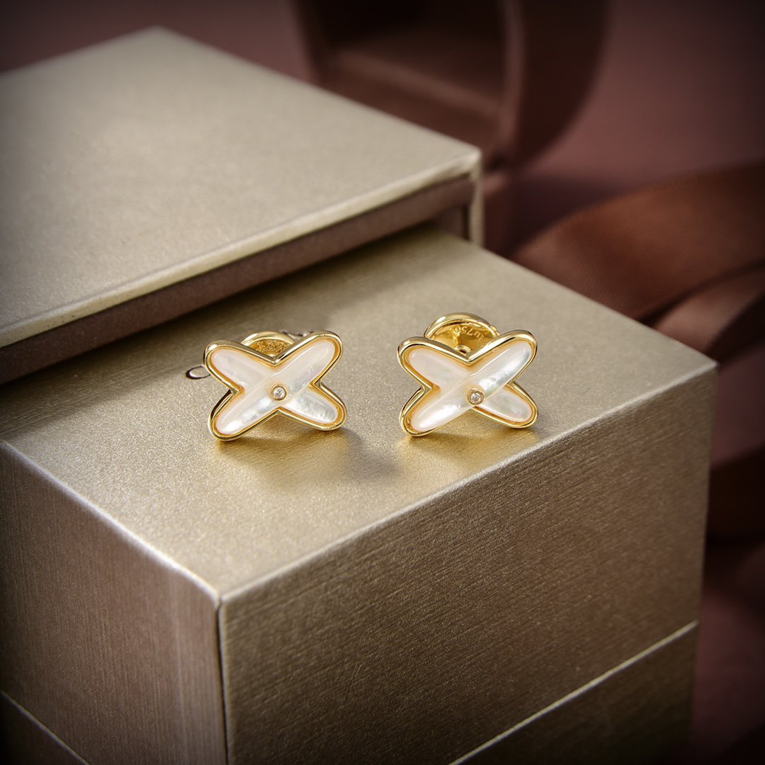 CHAUMET JEUX DE WHITE MOP GOLD DIAMOND EARRINGS