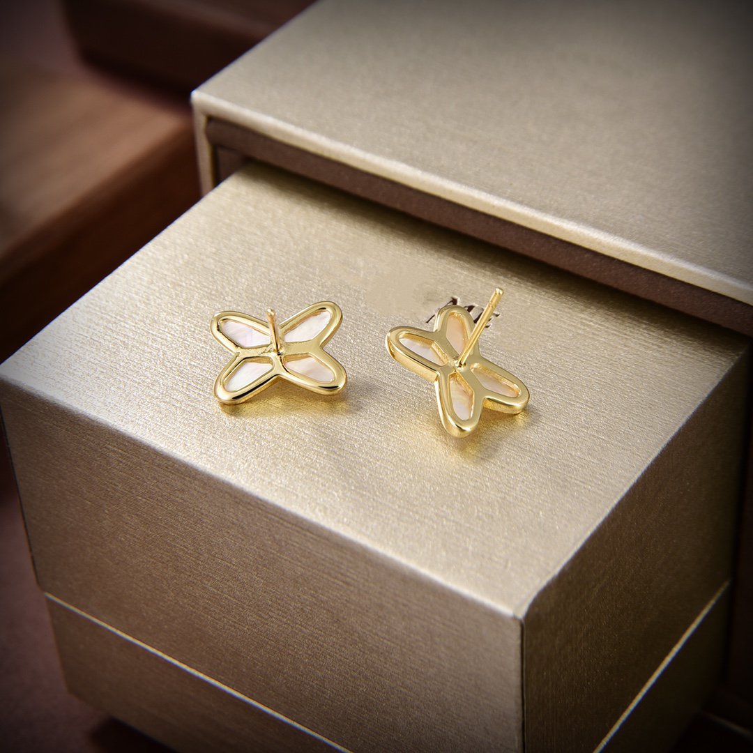 CHAUMET JEUX DE WHITE MOP GOLD DIAMOND EARRINGS