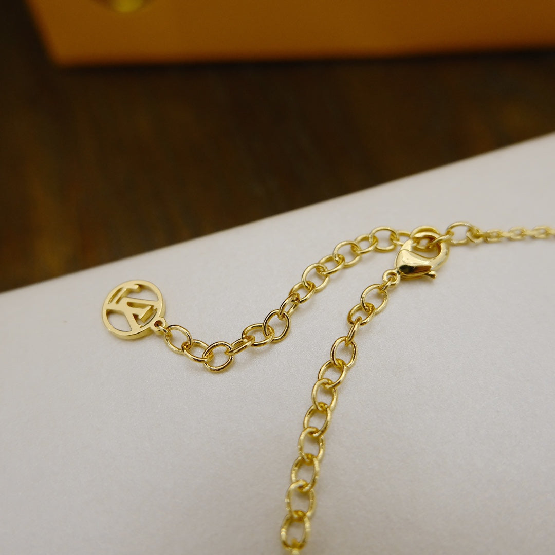 LOUIS VUITTON BLOOMING SUPPLE NECKLACE BRASS
