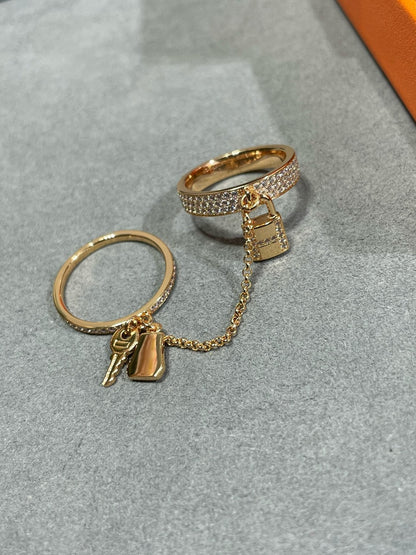 HERMES HM KELLY CLOCHETTE DOUBLE RING IN WITH DIAMONDS