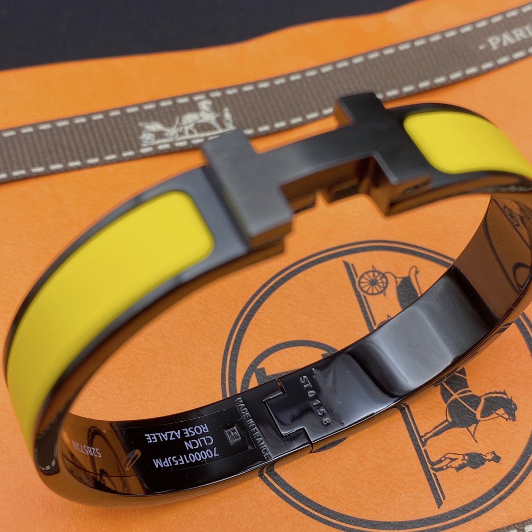 HERMES CLIC HM SO BLACK YELLOW BRACELET