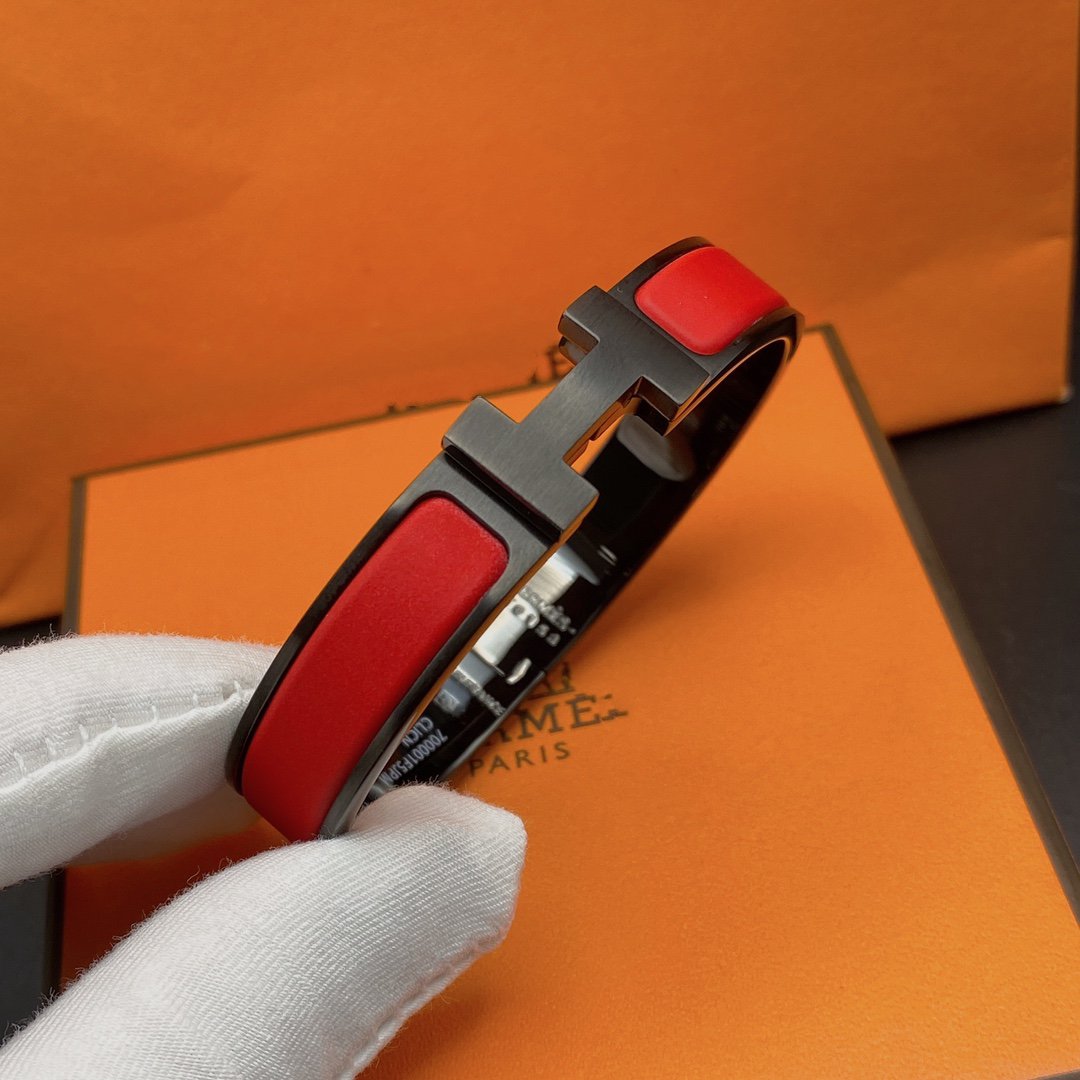 HERMES CLIC HM SO BLACK RED BRACELET