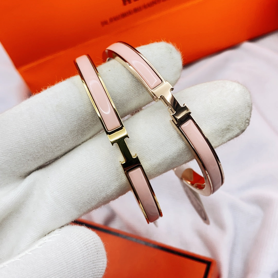 HERMES CLASSIC HM CLIC PINK 8MM ENAMEL BRACELET