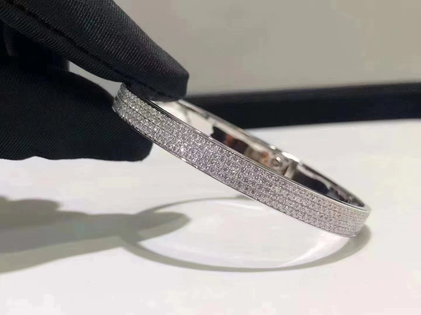 HERMES HM KELLY BRACELET IN SILVER AND FULL PAVE DIAMOND