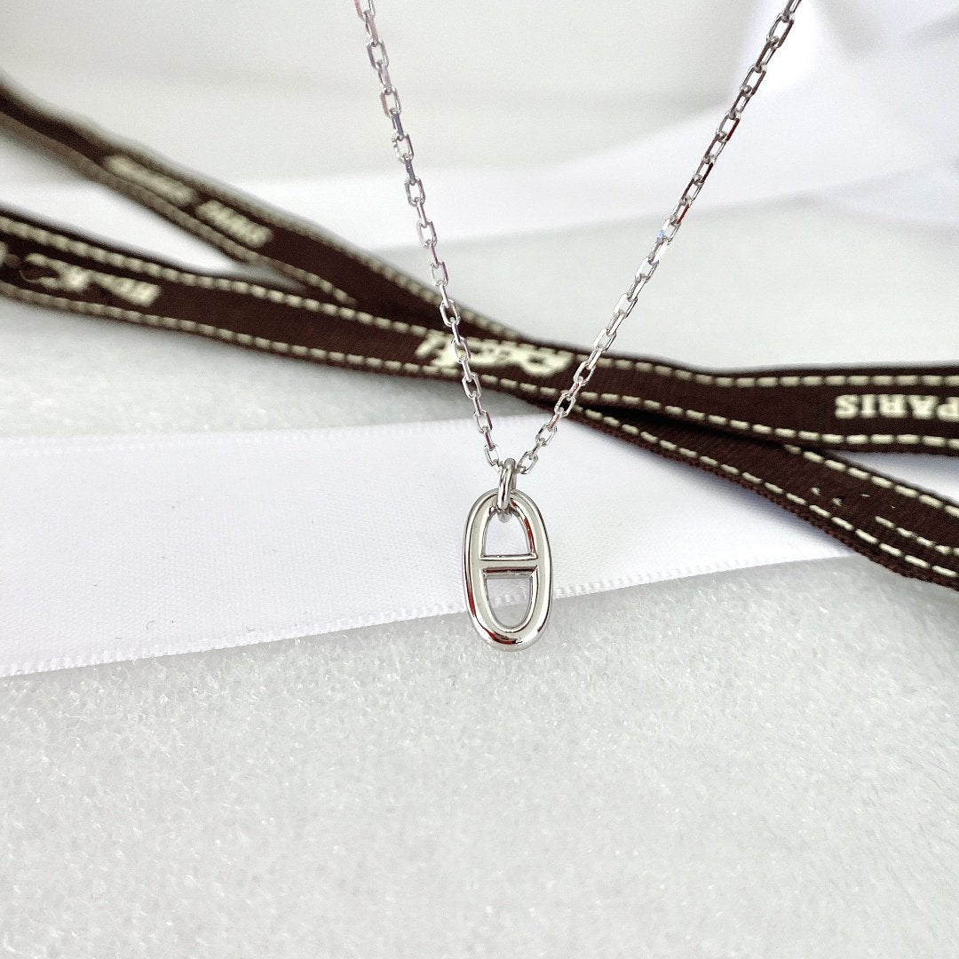 HERMES HM PIG NOSE NECKLACE