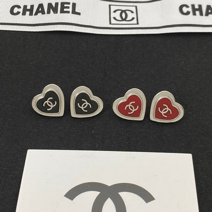 18K  Chanel Black & Red Heart Gold Earrings