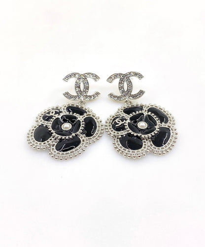 18K  Chanel Black Pearl Camellia Earrings
