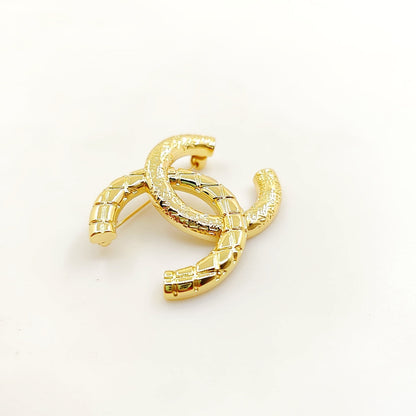 18K  Chanel 24S Brooch