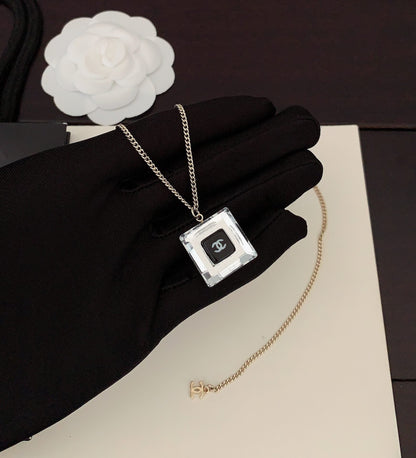18K  Chanel Crystals Necklace
