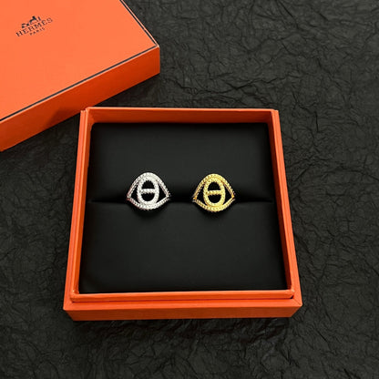 18K Chaine D'Ancre Danae Medium Hermes Ring