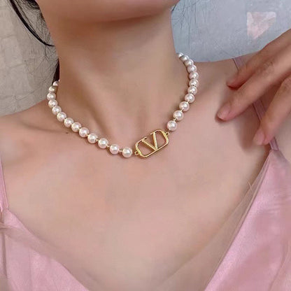 18K Valentino VLogo Signature Necklace