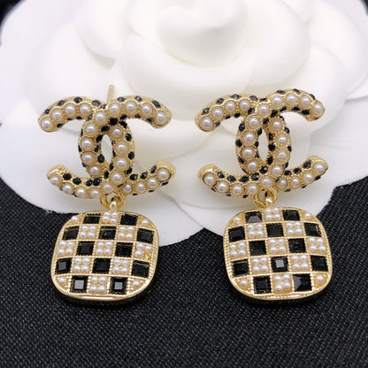 18K  Chanel Chain Earrings