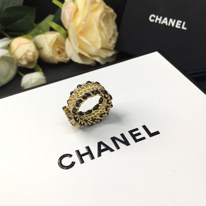18K  Chanel Strass Diamond Ring