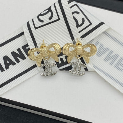 18K  Chanel Bow Tie Gold Earrings