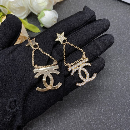 18K  Chanel Star Earrings