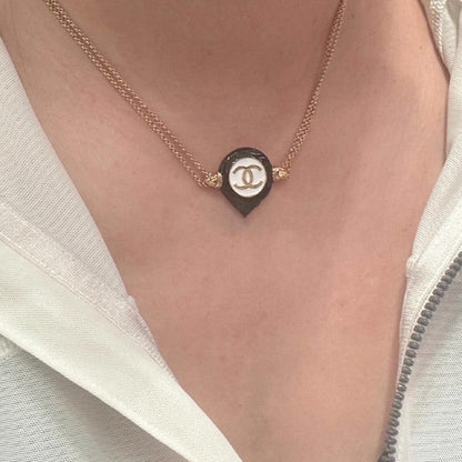 18K  Chanel Chain Choker Necklace