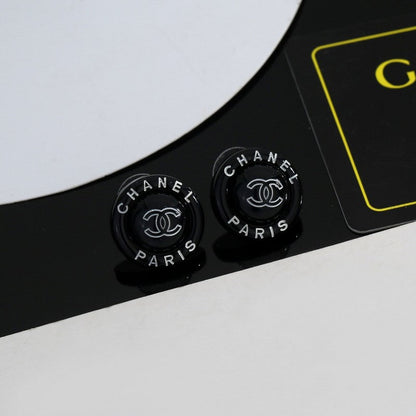18K  Chanel Black Round Earrings
