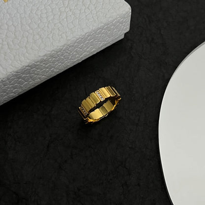 18K Dior Gem Diamond Ring