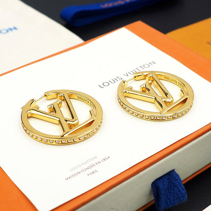 18K Louis Vuitton Louise Pearls Earrings