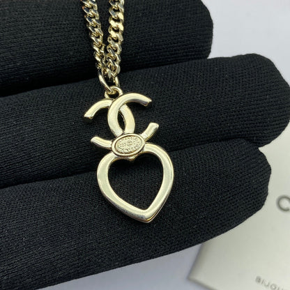 18K  Chanel Heart Chain Necklace
