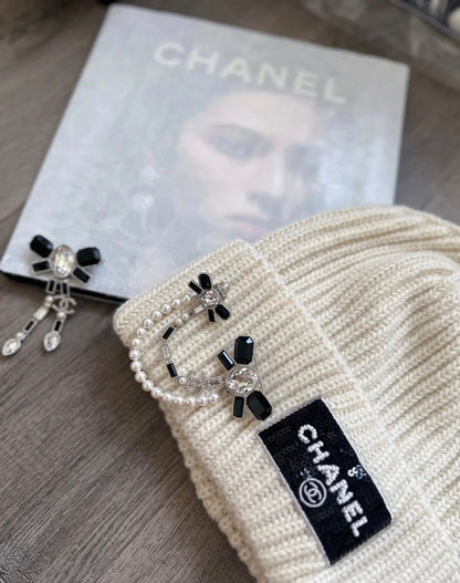 18K  Chanel Bow Tie Crystals Brooch