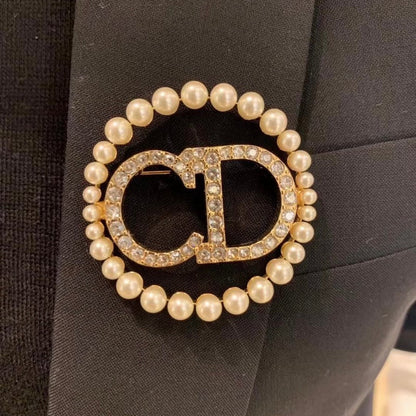 18K Dior Pearls Brooch