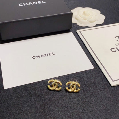 18K  Chanel Gold Earrings