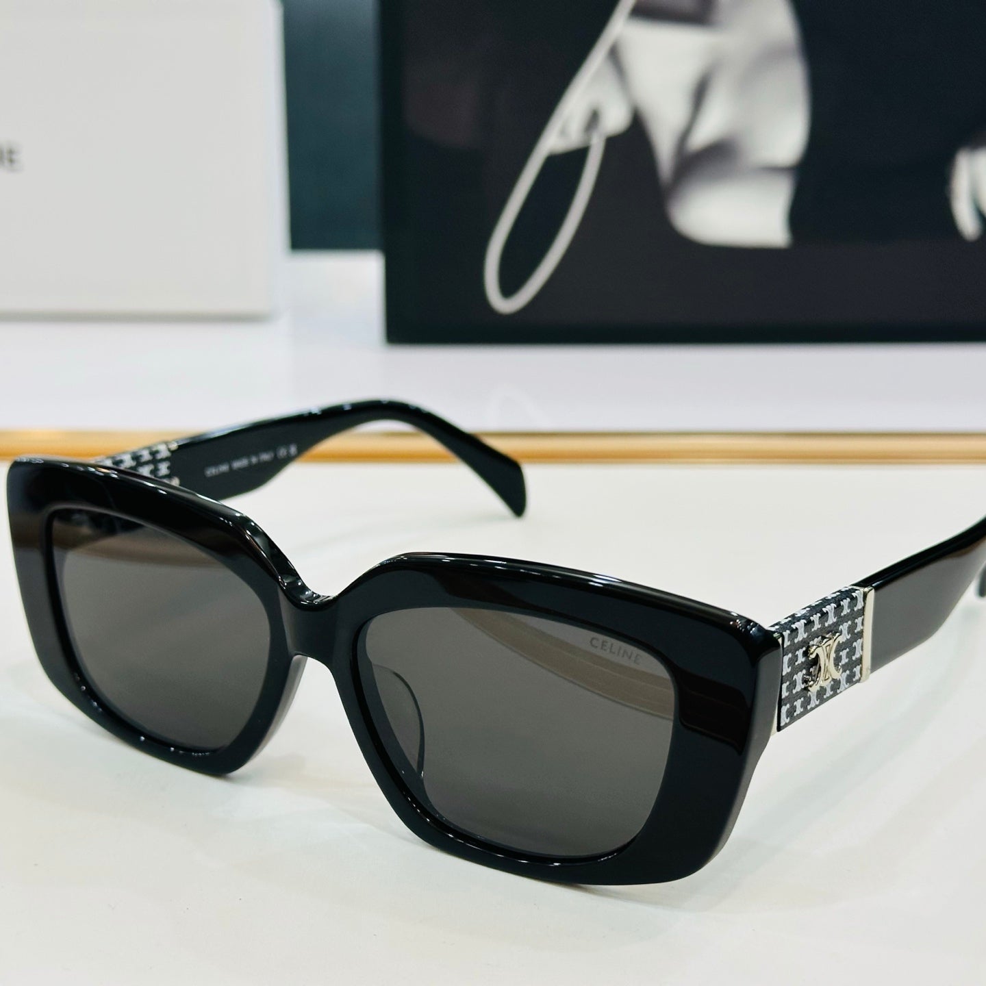 CELINE TRIOMPHE SUNGLASSES CL40168U IN ACETATE
