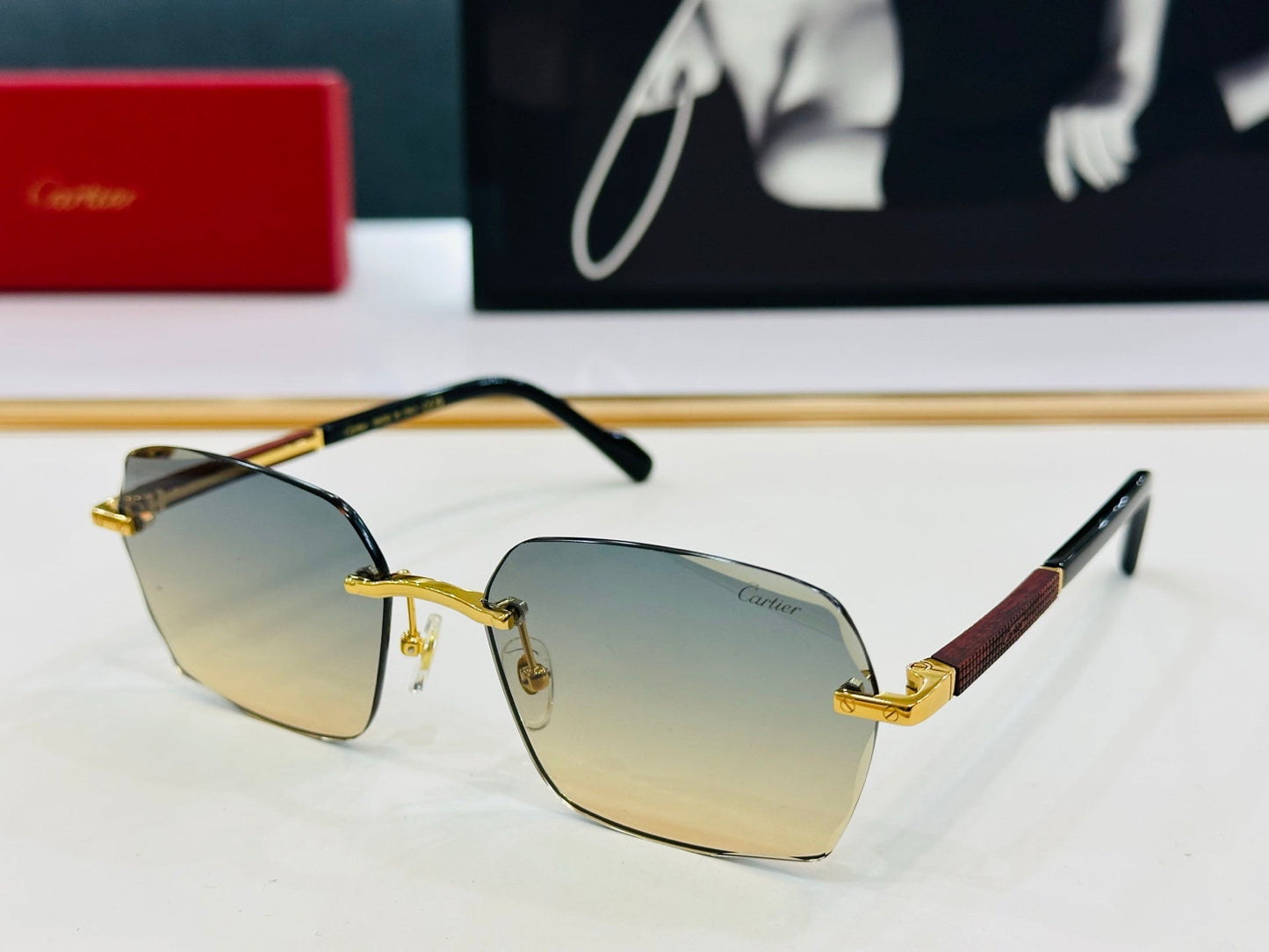 CARTIER SIGNATURE RECTANGULAR FRAME SUNGLASSES CT0483S IN METAL AND WOODEN