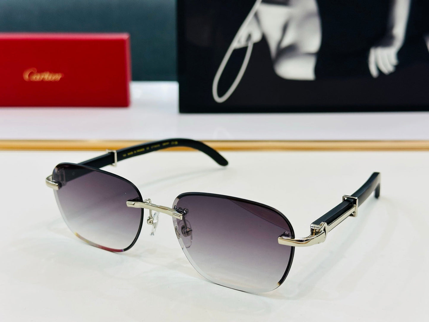 CARTIER RIMLESS SQUARE FRAME SUNGLASSES CT0605S IN METAL AND WOODEN