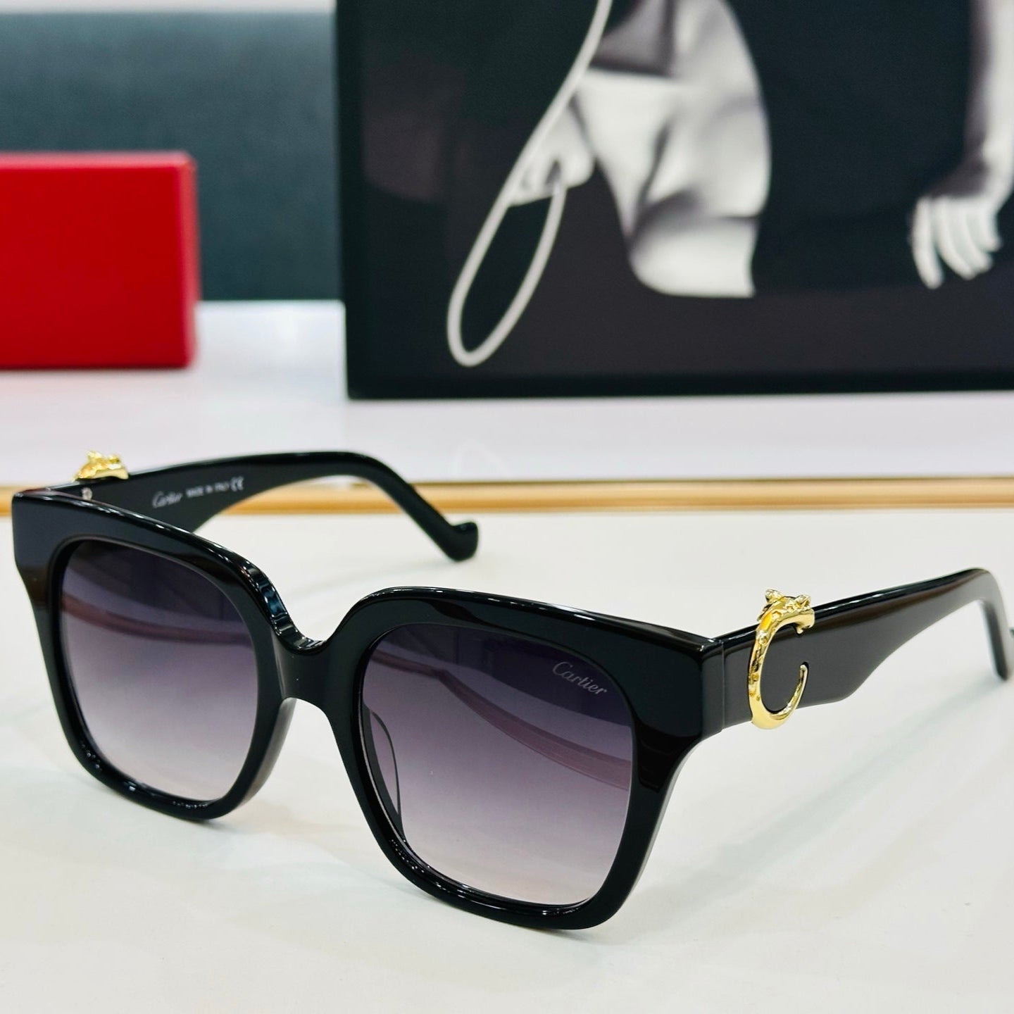 CARTIER PANTHÈRE SQUARE FRAME SUNGLASSES 575857 IN ACETATE