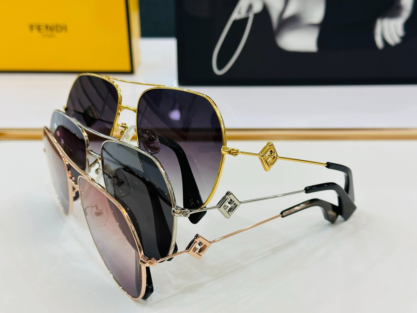 FENDI SKY AVIATOR FRAME SUNGLASSES E40150U IN METAL