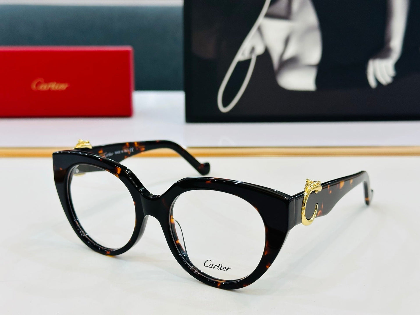 CARTIER PANTHÈRE ROUND FRAME SUNGLASSES 578200 IN ACETATE