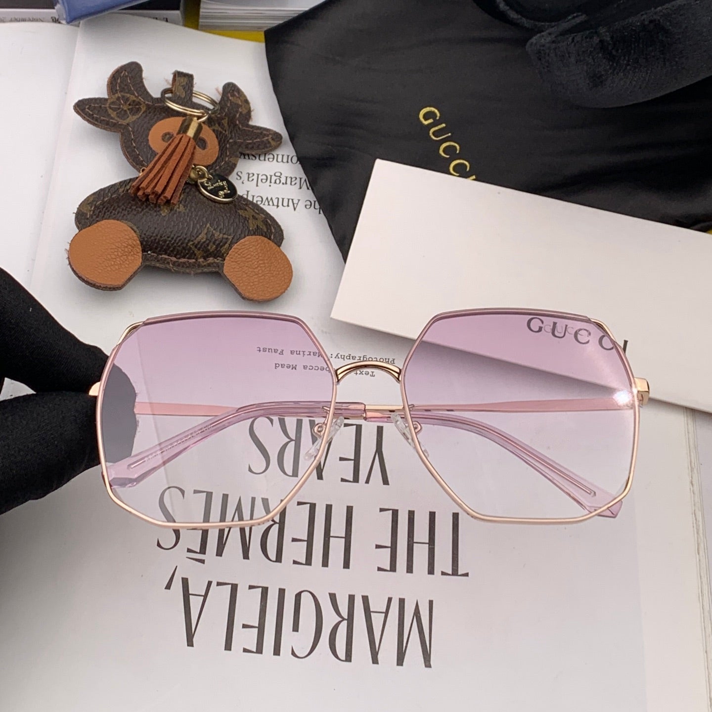 GUCCI SPECIALIZED FIT ROUND FRAME SUNGLASSES 8660 IN METAL