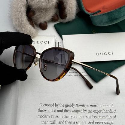 GUCCI CAT EYE FRAME SUNGLASSES G8641 IN ACETATE